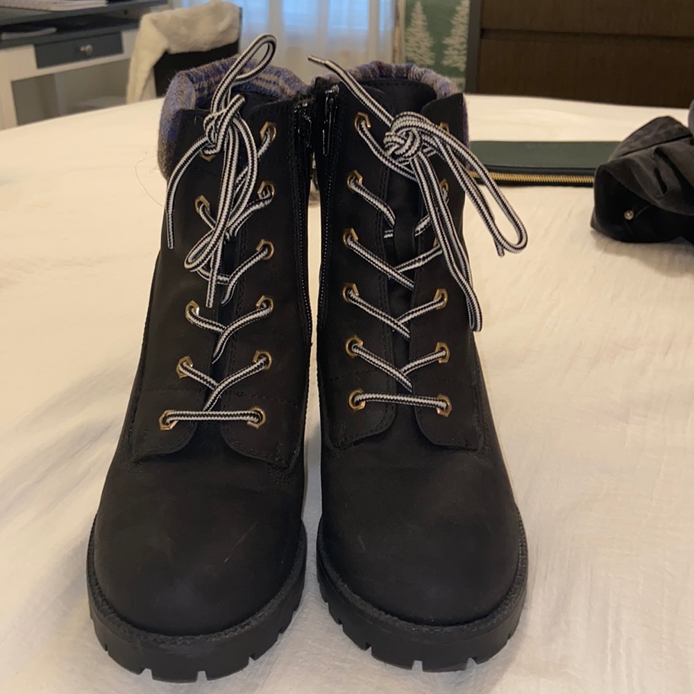 Never Worn Booties